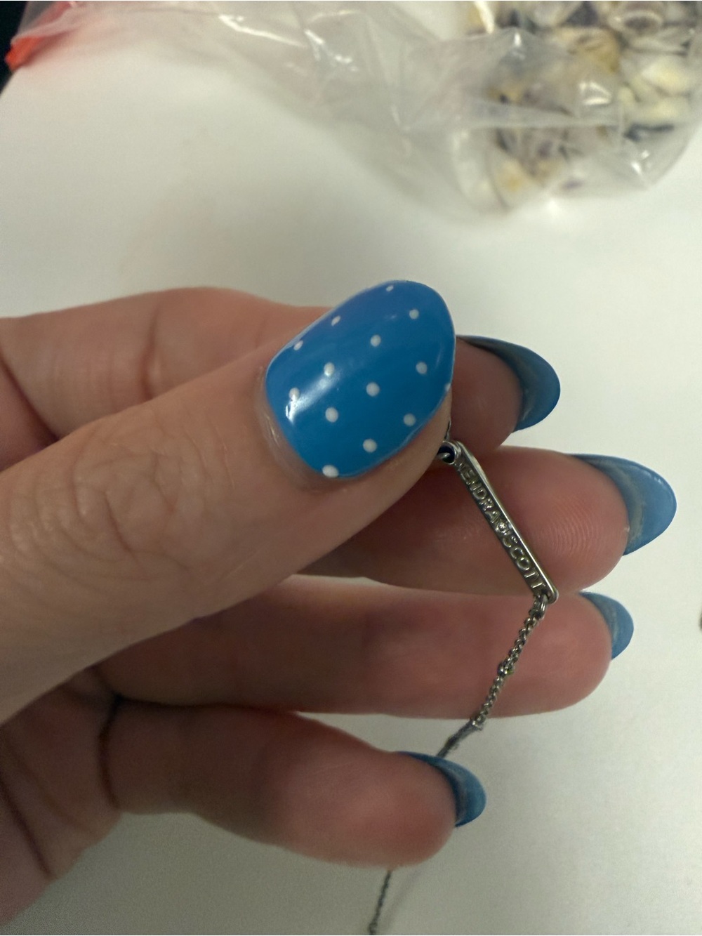 Kendra Scott - Picture 2 of 2
